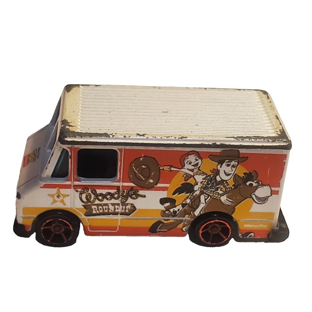 Hot Wheels Toy Story Combat Medic Van Woody Buzz Lightyear Diecast X1669 2012